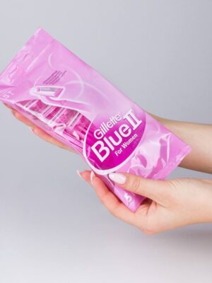 شفرات نسائية من Gillette